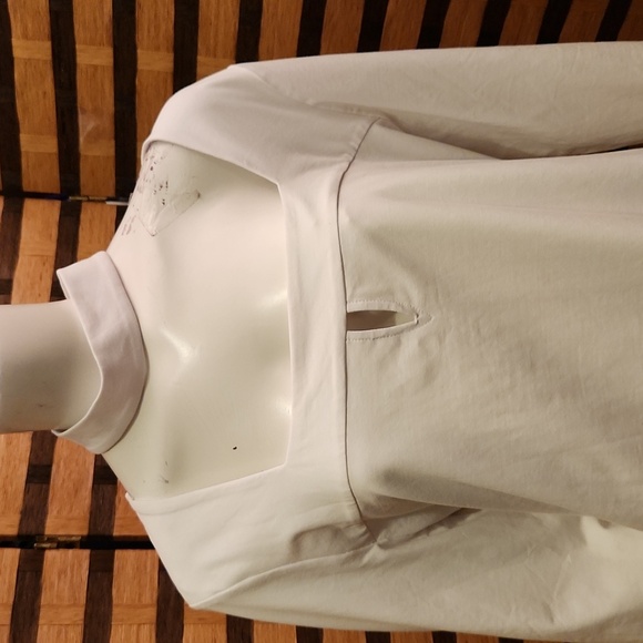 NWOT! Boston Proper choker zip neck top - Picture 3 of 7